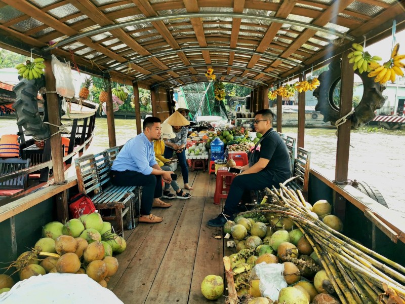 MK02:  CAI BE FLOATING MARKET- MEKONG ONE DAY TOUR -