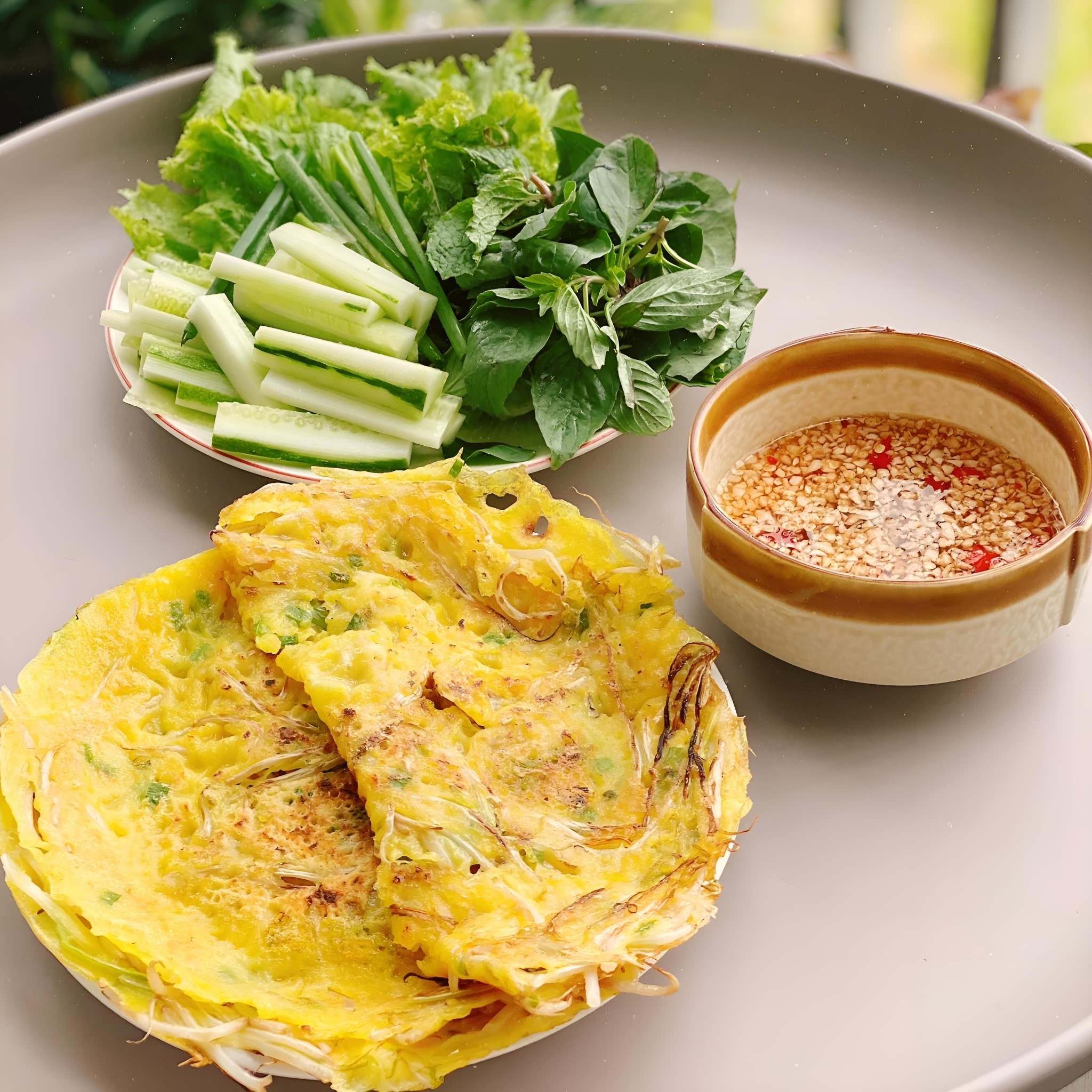 SG18: TASTING UNIQUE FOODS & DRINKS - SAI GON FOOD TOUR
