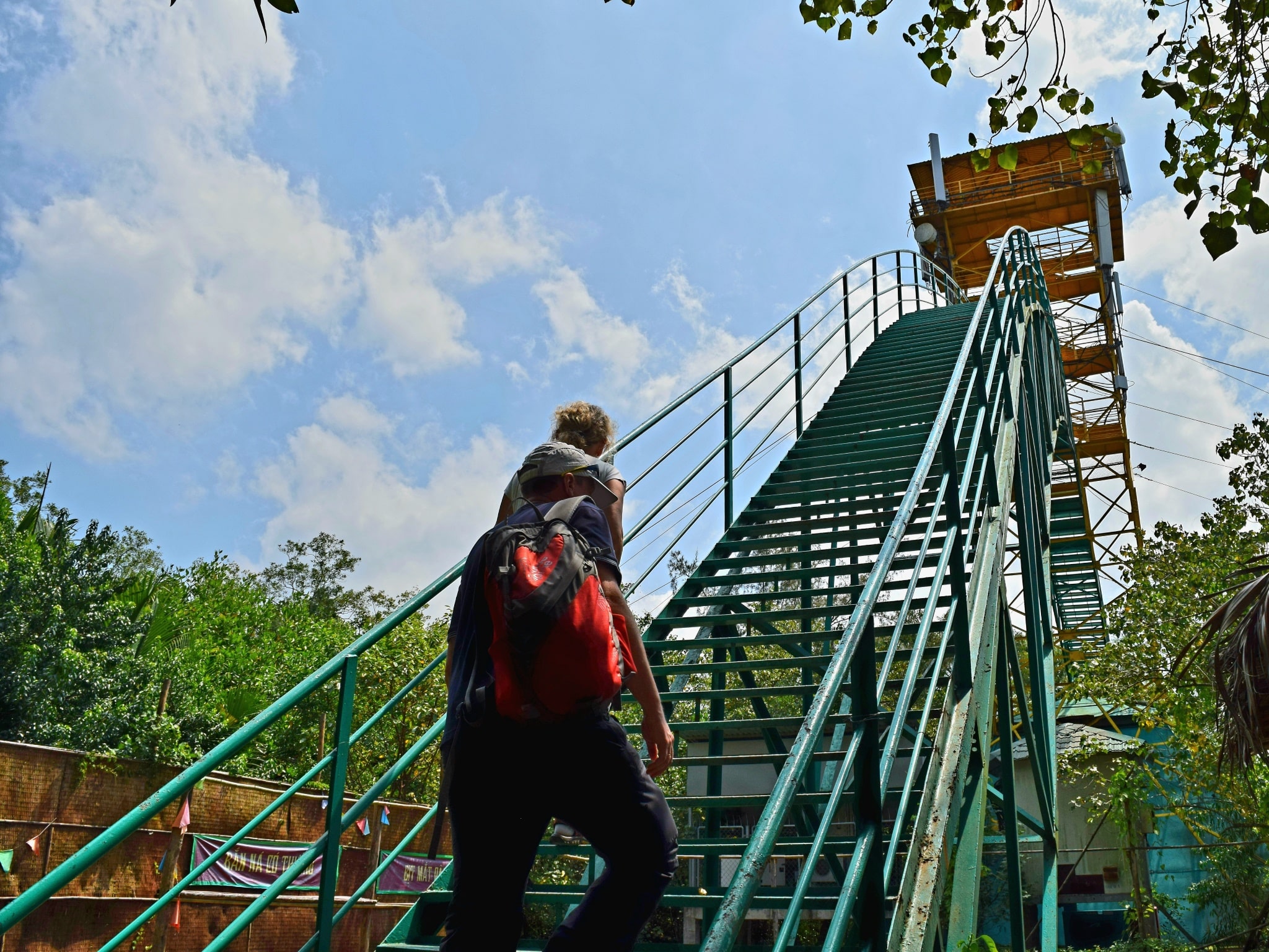 ST01: CLASSIC SOUTHERN VIETNAM PACKAGE TOUR