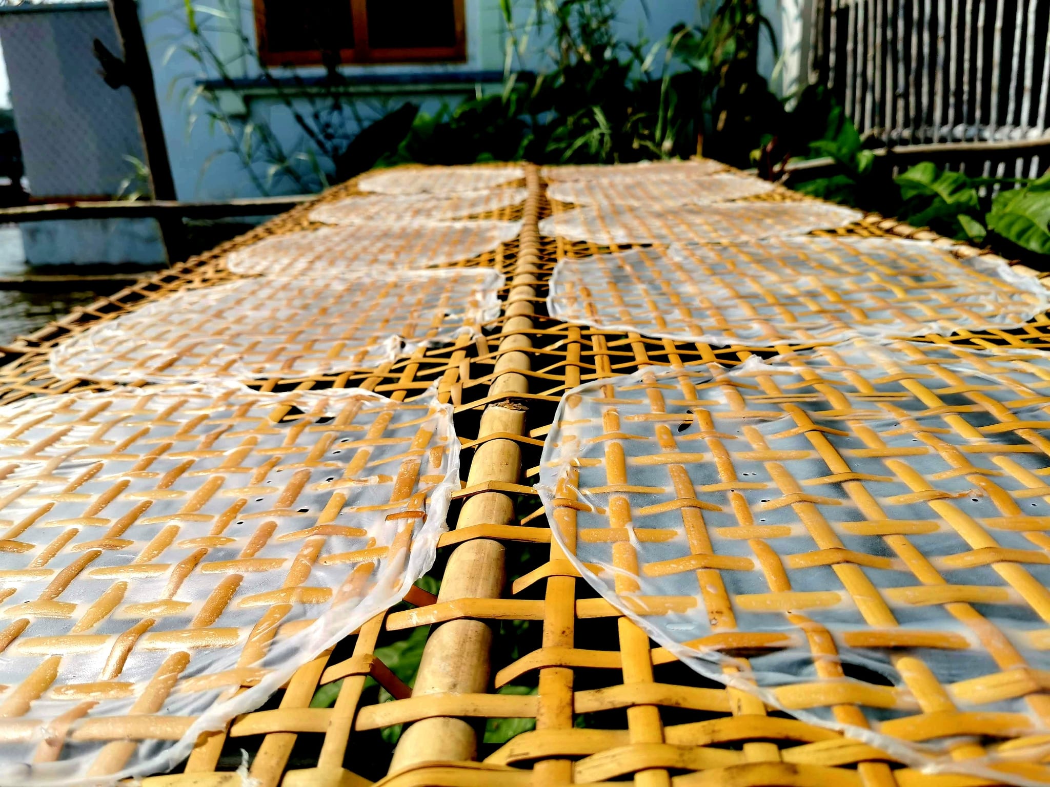 MK02:  CAI BE FLOATING MARKET- MEKONG ONE DAY TOUR -