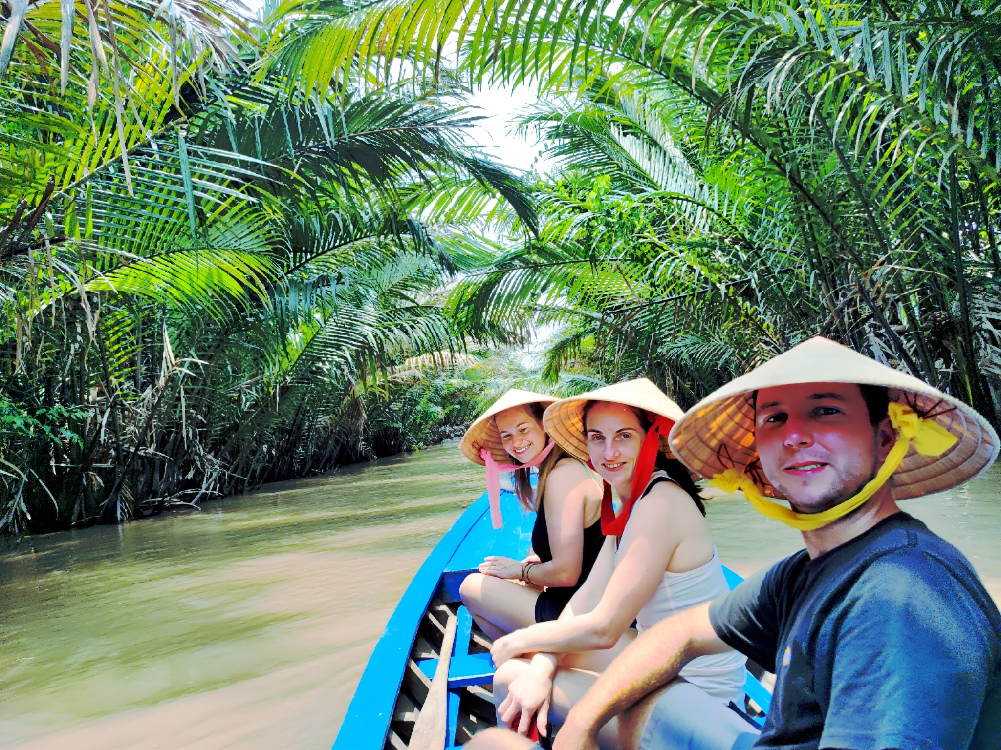 SG12: CUCHI TUNNEL and MEKONG DELTA ONE DAY TOUR