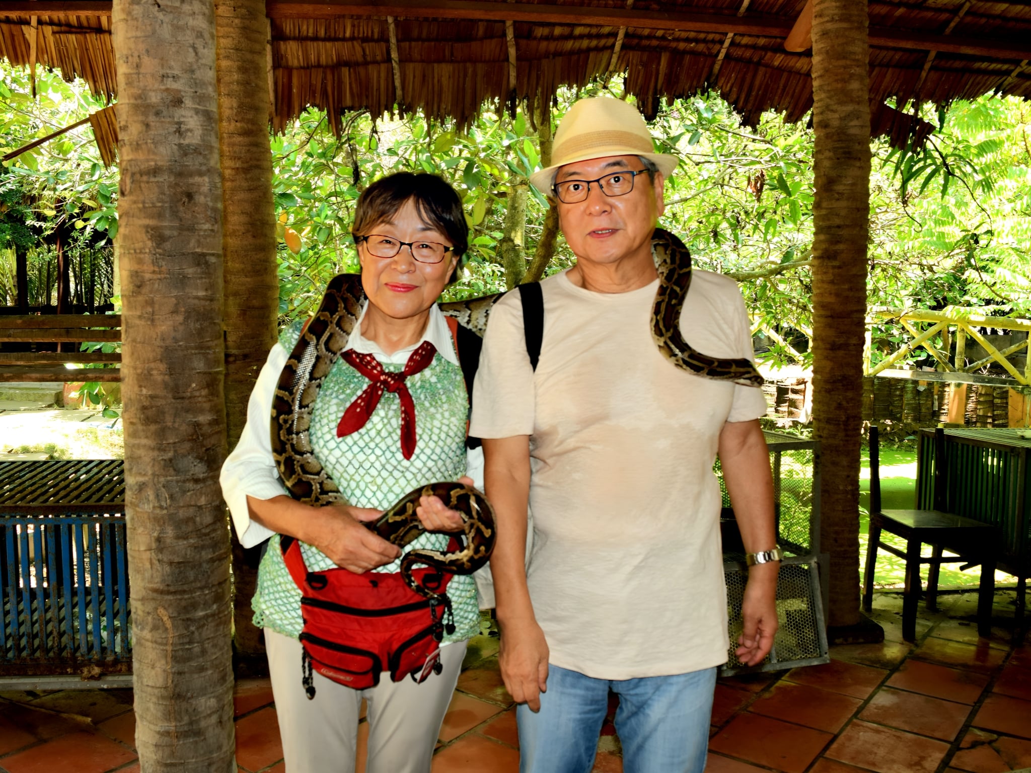 SG12: CUCHI TUNNEL and MEKONG DELTA ONE DAY TOUR