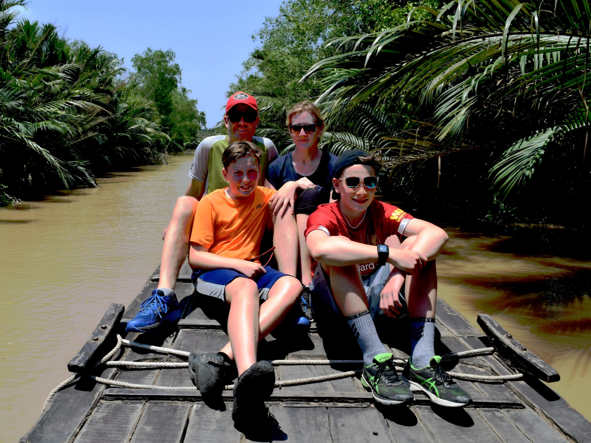 SG12: CUCHI TUNNEL and MEKONG DELTA ONE DAY TOUR