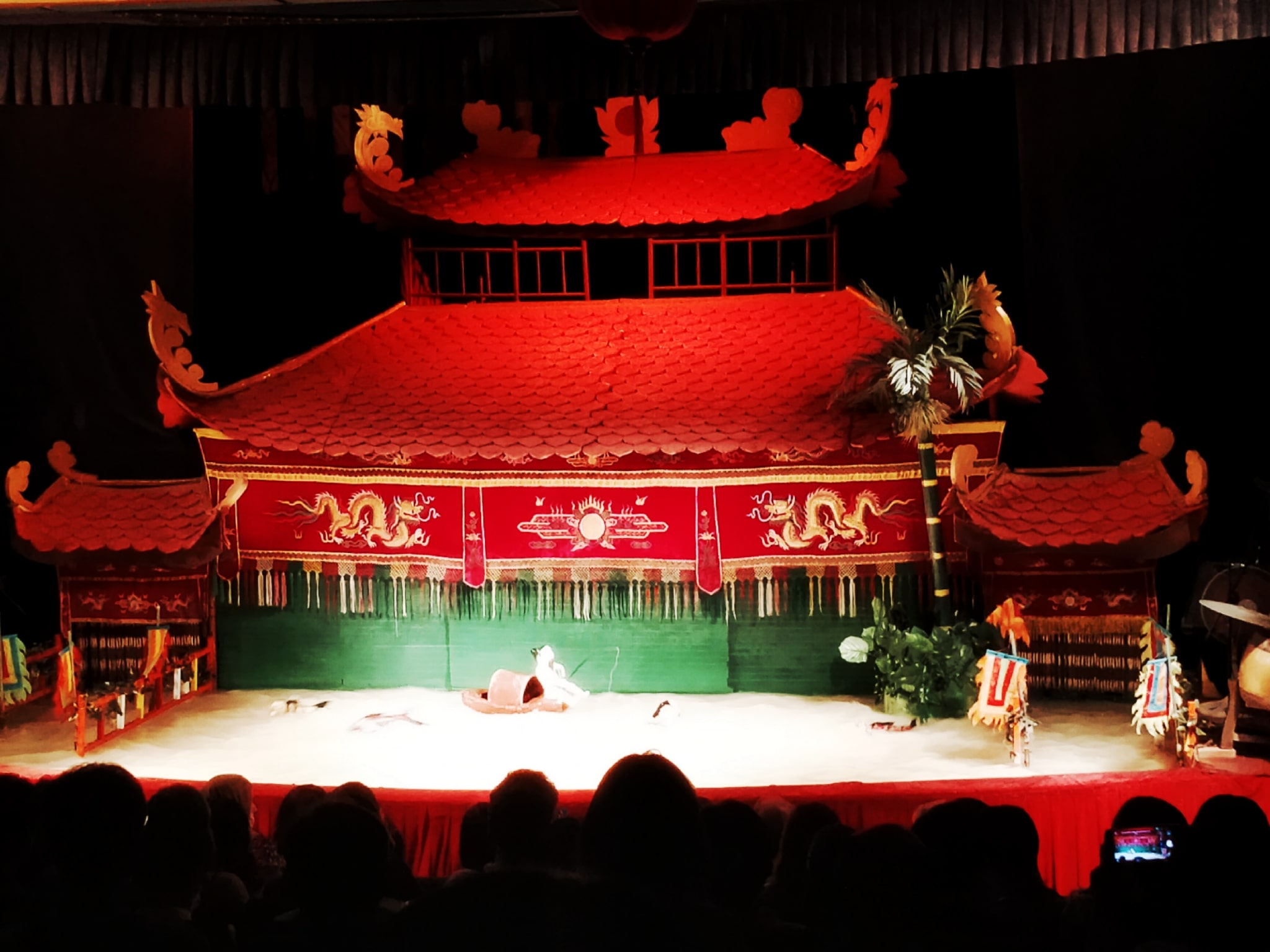 ST04: 4 DAYS VIETNAM PACKAGE TOUR FOR ASIAN PEOPLE