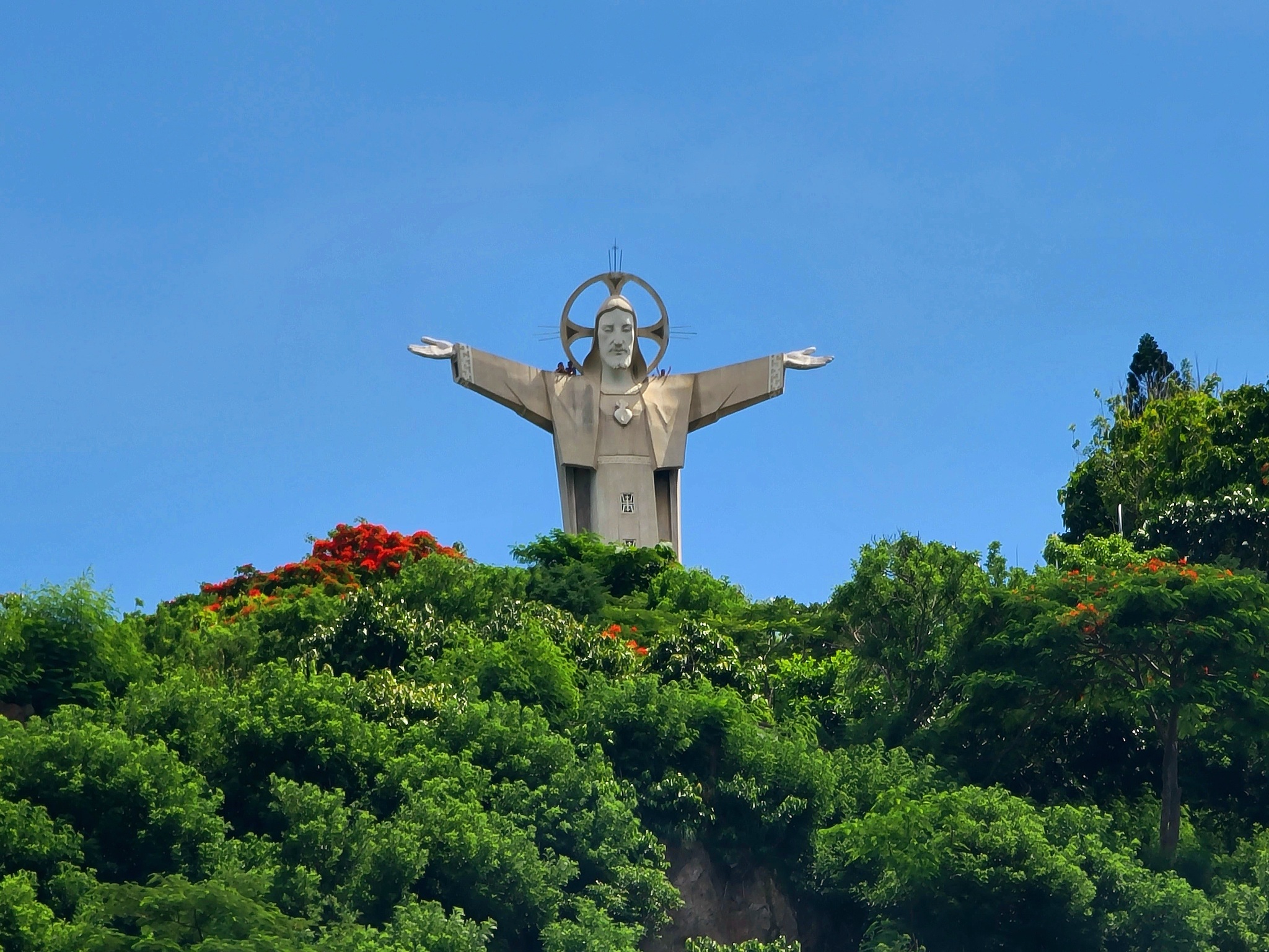 ST01: CLASSIC SOUTHERN VIETNAM PACKAGE TOUR