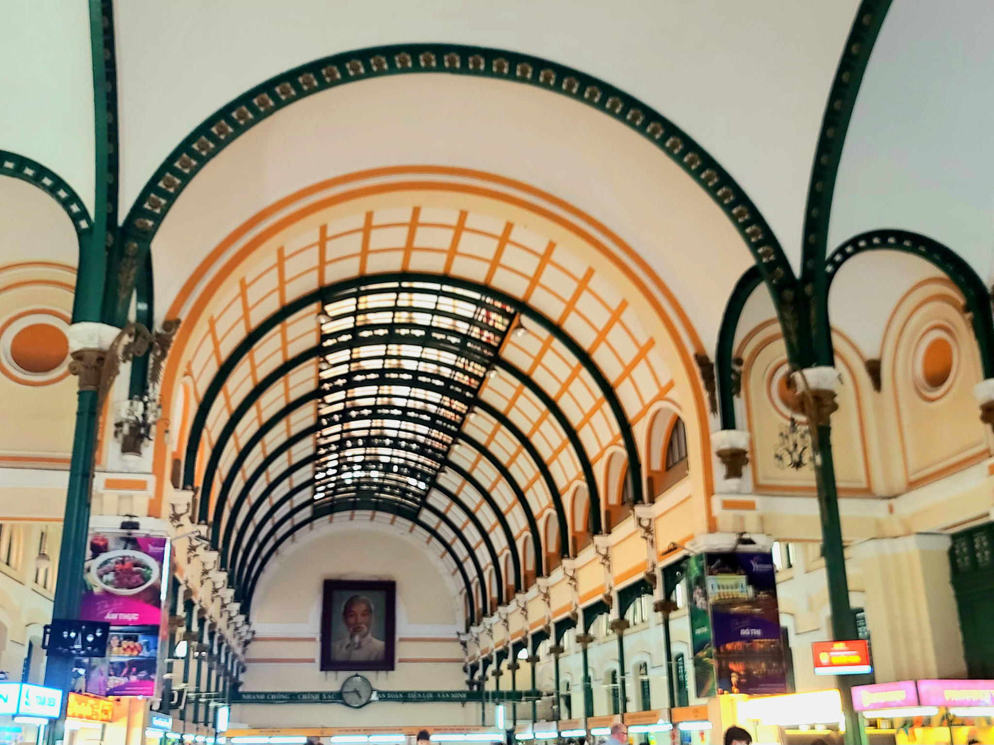 SG22: GOOD MORNING SAIGON HALF DAY CITY TOUR