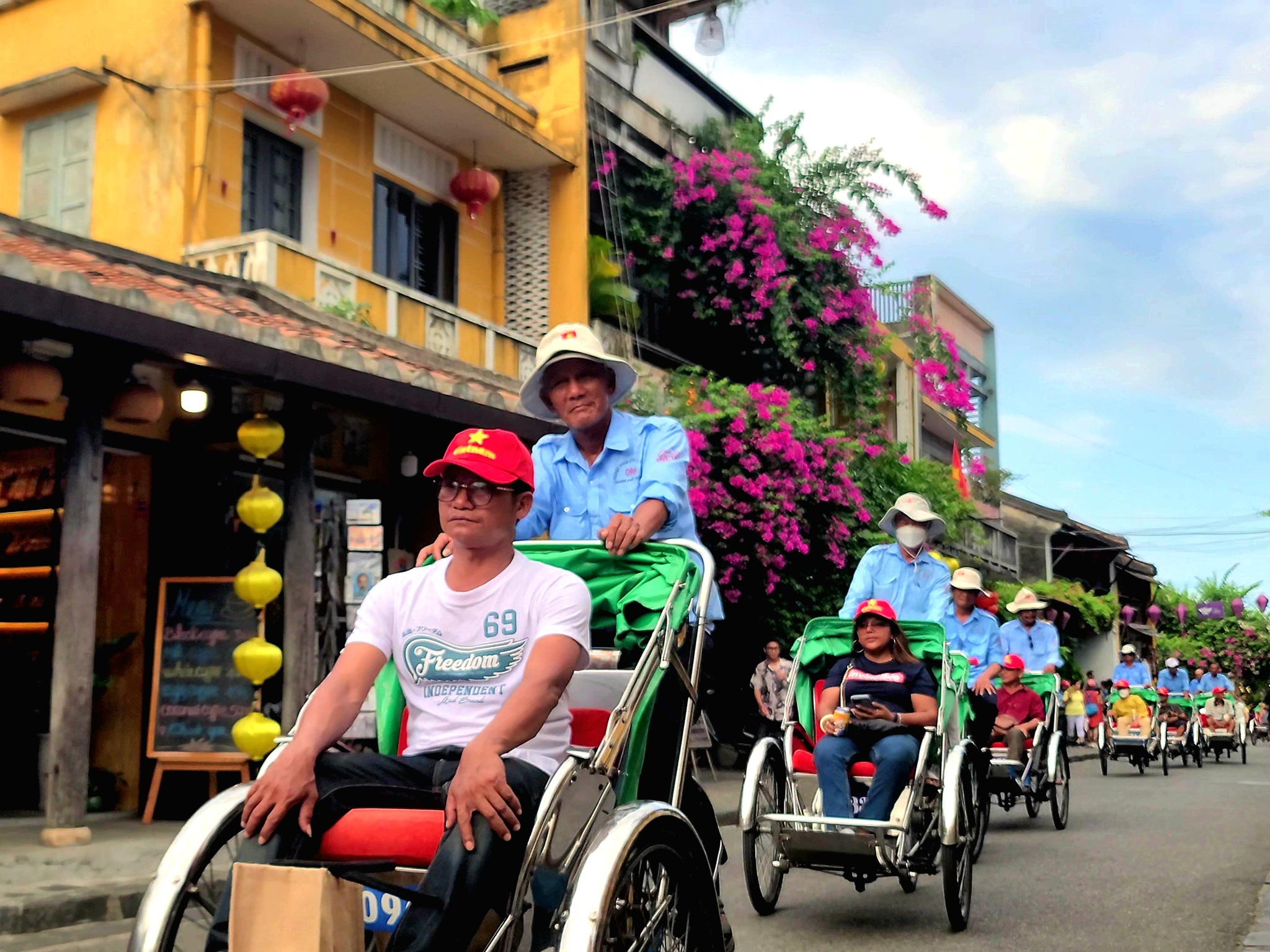 HA12: CENTRAL VIETNAM PACKAGE 7 DAYS