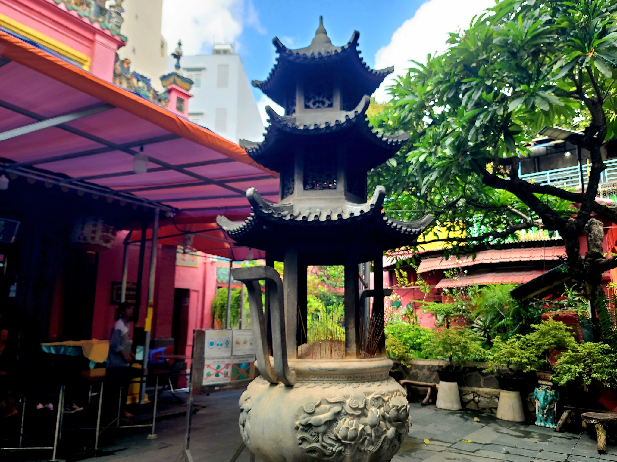 ST04: 4 DAYS VIETNAM PACKAGE TOUR FOR ASIAN PEOPLE